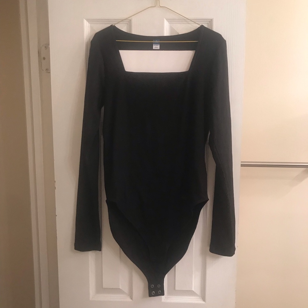 OLD NAVY - NWT - Black, Square-Neck, Ribbed Knit, Long Sleeve Bodysuit - Size L